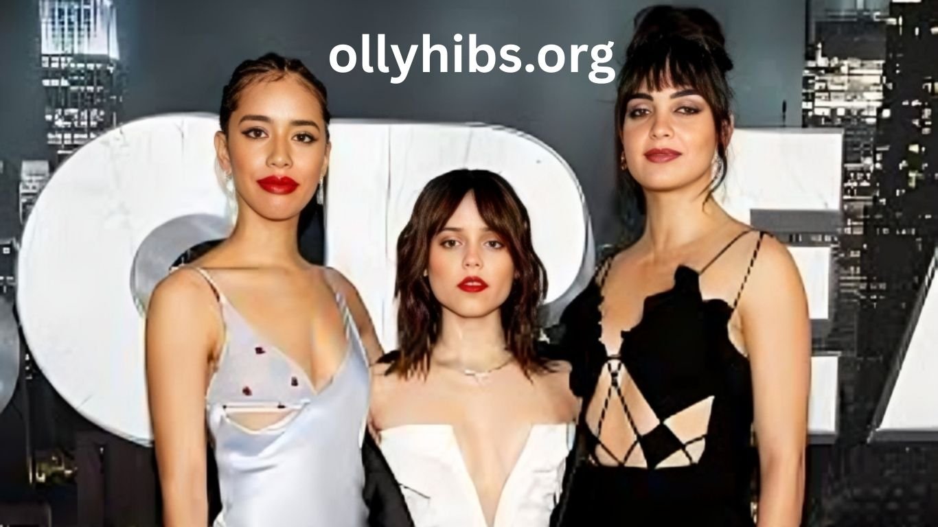 How Tall Is Jenna Ortega